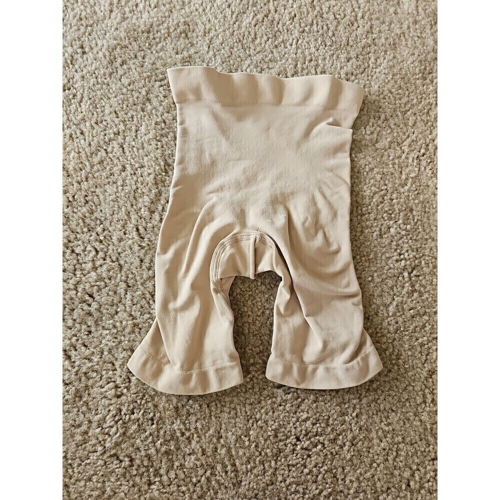 Skims Seamless SCUPLT Mid Thigh Short Mica Tan XSmall NWOT $36